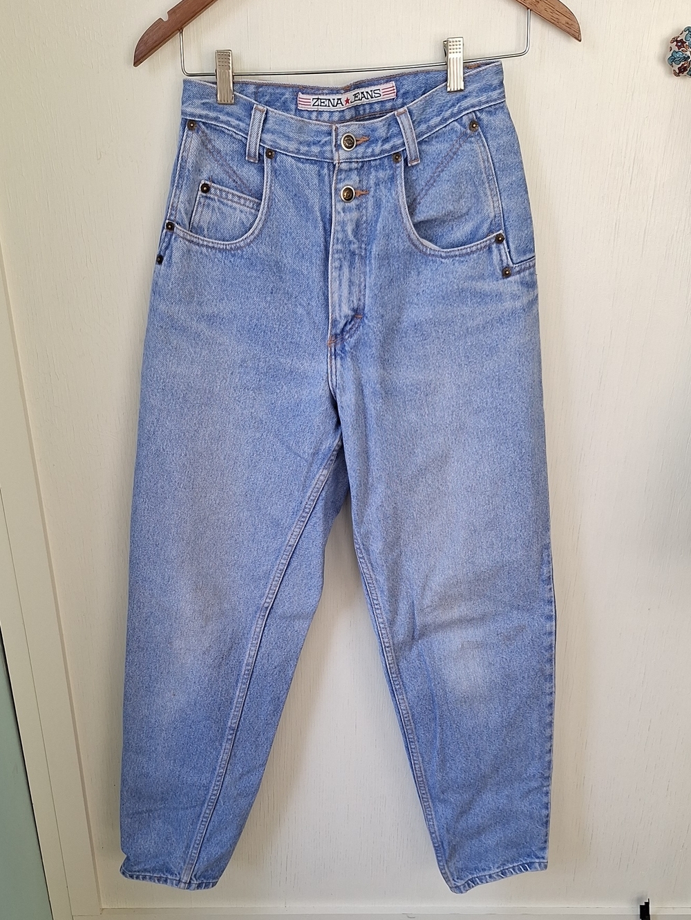 Vintage Mom Jeans- Zena Light Blue High Waisted Jeans